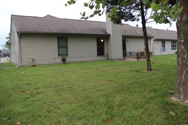 Foto del edificio - 3228 Park Ridge Dr