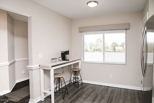 Building Photo - 121 Gabriel Cir