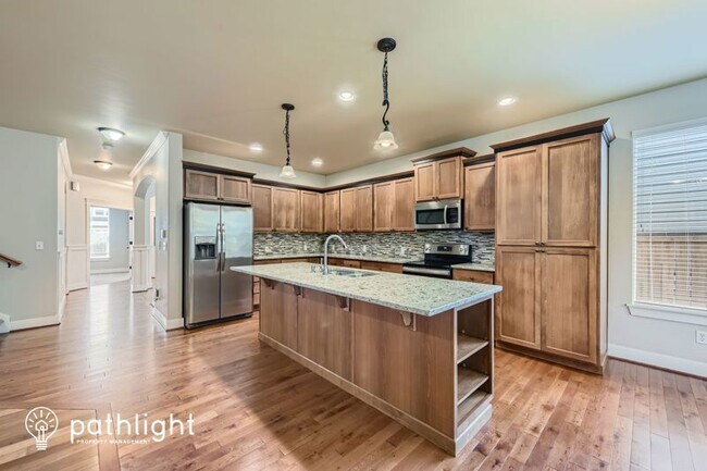 Building Photo - 4615 205th St Ct E