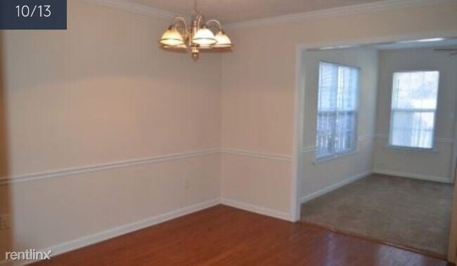 Building Photo - 3 br, 2 bath Townhome - 625 Goodale Ln