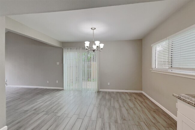 Foto del edificio - 18319 Autumn Trails Ln