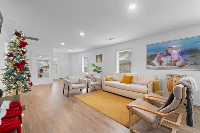 Building Photo - 20846 Masella Rdg Dr
