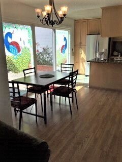 Foto del edificio - Cozy Home in Beautiful Lakes and Birds Area