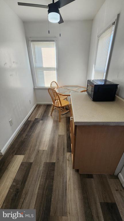 Building Photo - 108 E Pacific Ave