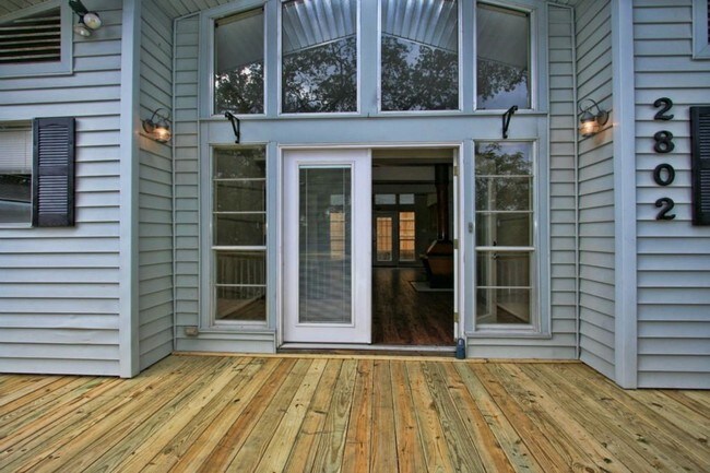 Building Photo - 2802 San Juan Dr