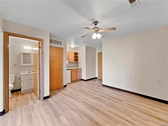 Building Photo - 228 Mueller Suite A Ln