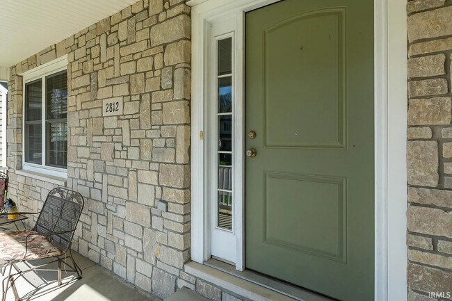 Building Photo - 2812 E Bressingham Gdn Wy