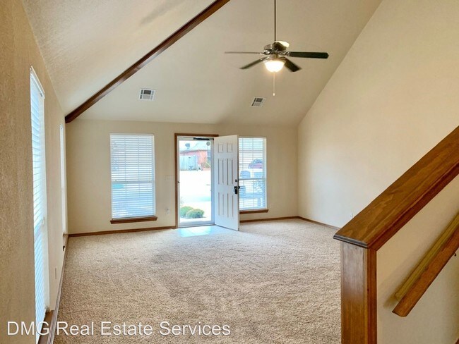 Foto del edificio - 3 br, 2 bath House - 1421 SW 24th Ave.