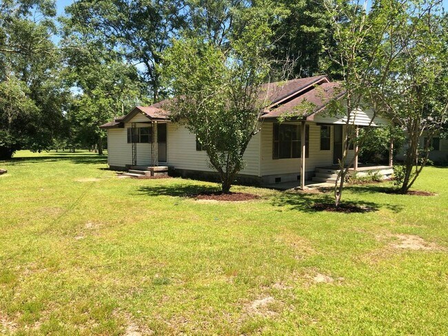 Foto del edificio - 134 Liberty Rd