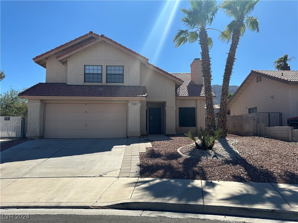 Primary Photo - 1580 Desertaire Way