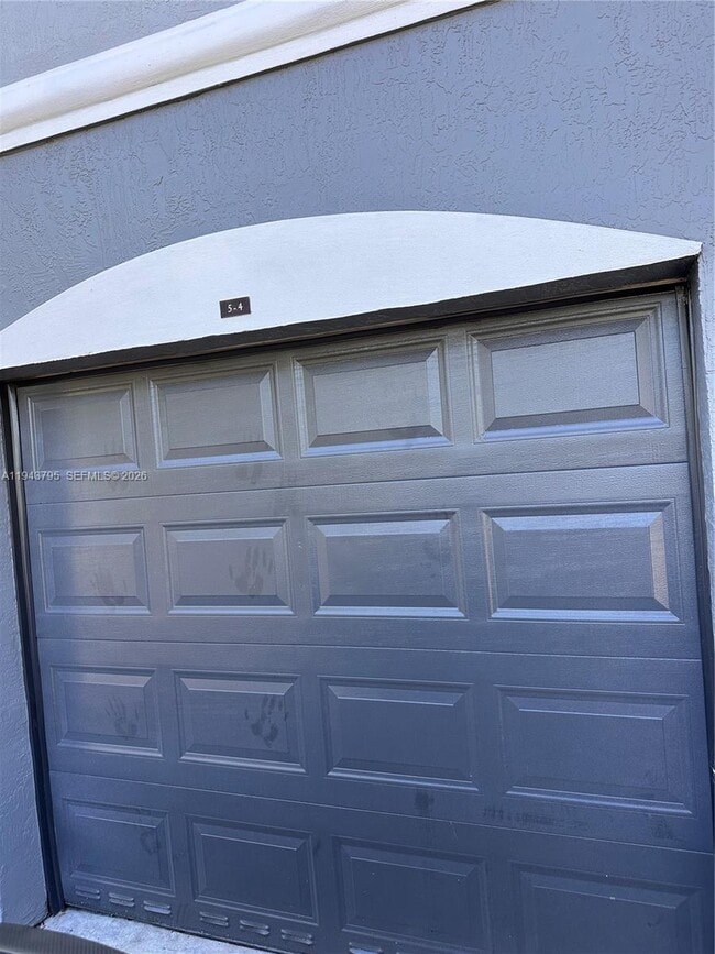 Foto del edificio - 9640 NW 2nd St