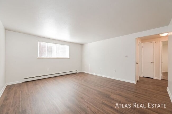 Building Photo - 3750 Owens St