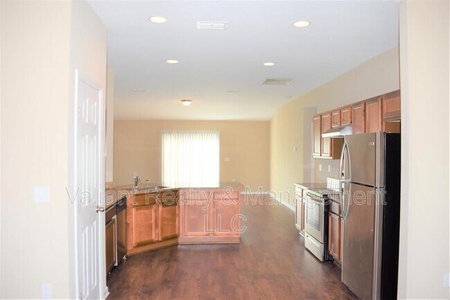 Building Photo - 9296 Canary Ivy Ln