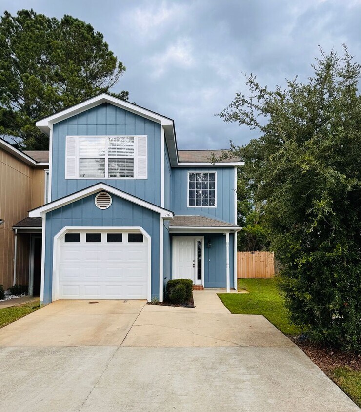 Primary Photo - Available Now -110 Commons Drive
