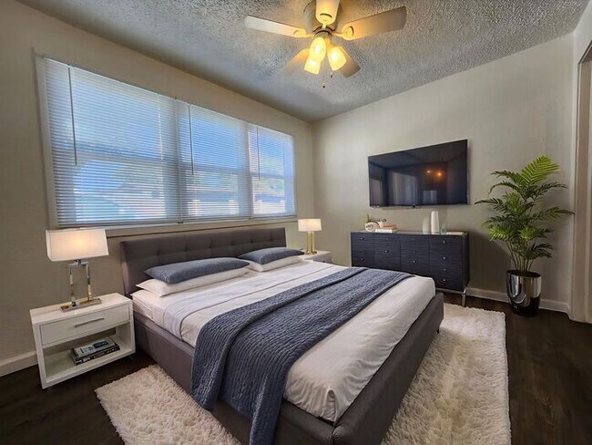 Foto del edificio - Cozy 2-Bedroom Home – Bright, Updated & Ready for You| Move-In Special: 50% OFF First Month’s Rent!