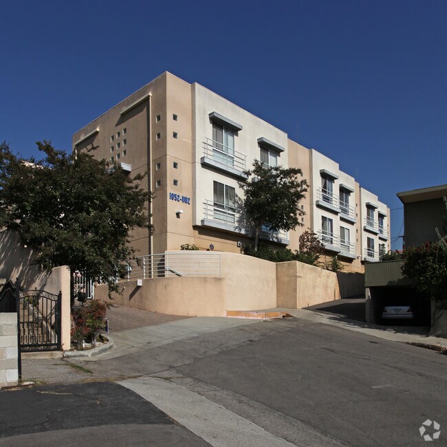 Building Photo - City View Estates