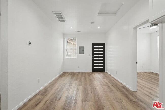 Foto del edificio - 5017 Cimarron St