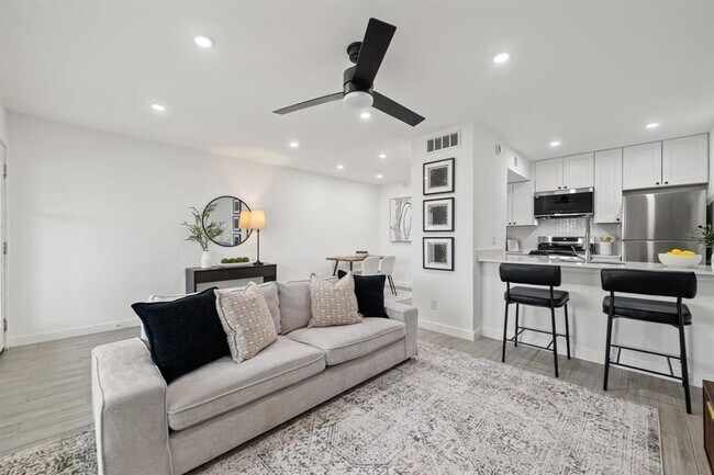 Foto del edificio - 5911 Sheridan Ave