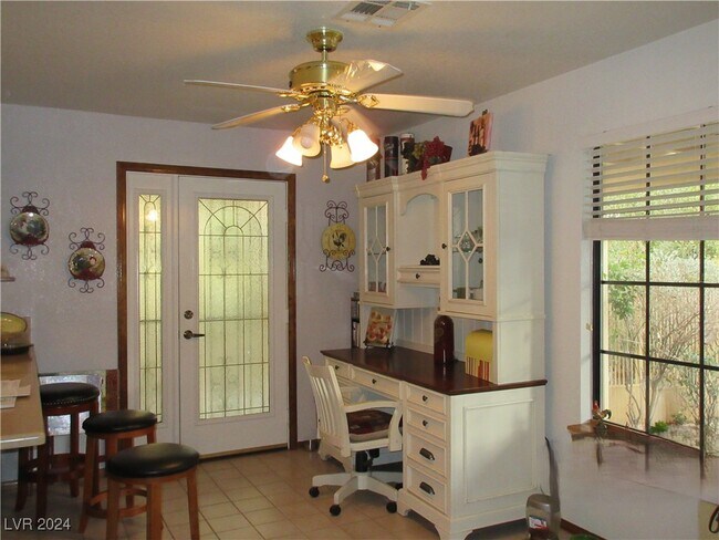 Foto del edificio - 5709 Colwood Ln