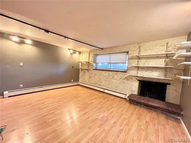 Building Photo - 1270 N Marion St