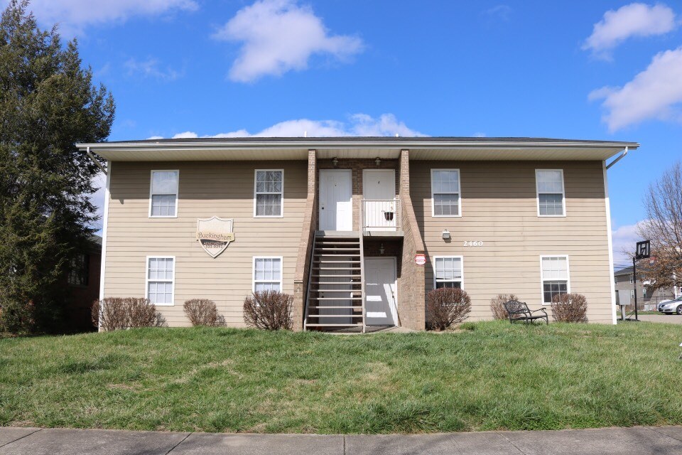 Primary Photo - 2460 Collis Ave