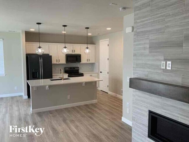 Building Photo - 3604 Arlen Way