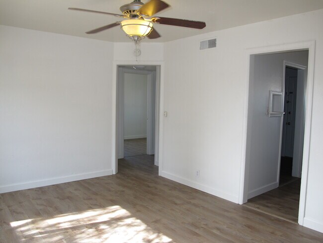 Foto del edificio - 446 N 22nd St