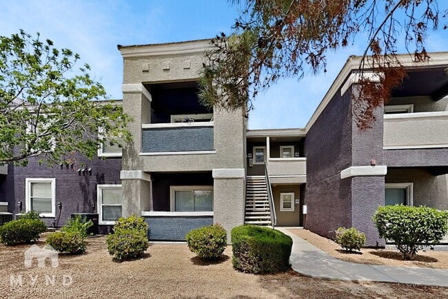 Building Photo - 9620 W Russell Rd