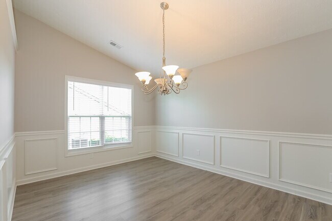 Foto del edificio - 1007 Harbor View Ln