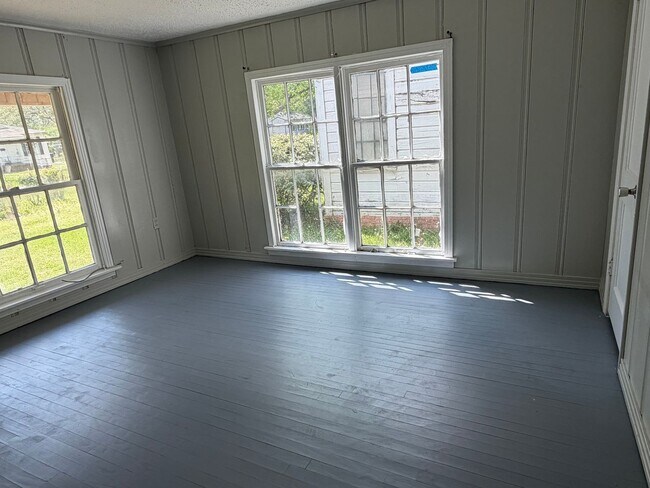 Foto del edificio - 2810 Morningside Dr
