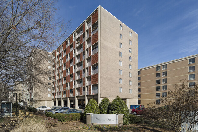 Foto del edificio - Potomac Place Tower