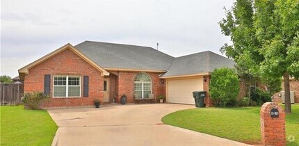 Building Photo - 4918 Brantley Cir