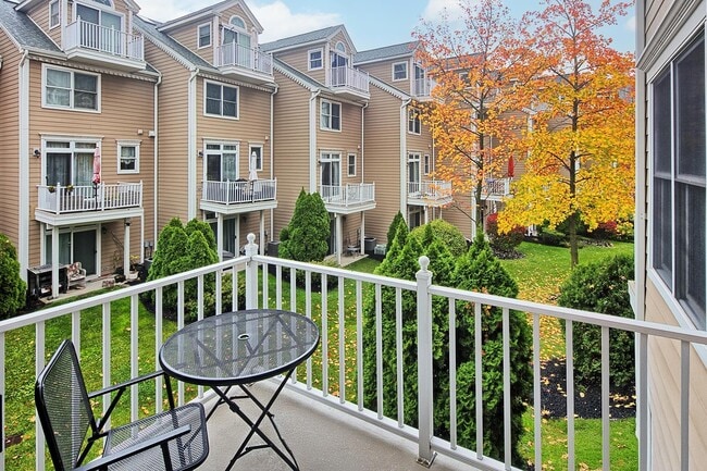 Foto del edificio - 454 Albany Ct