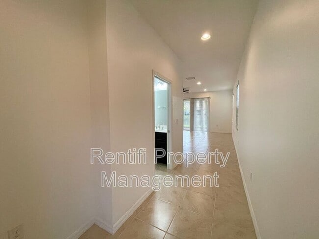 Building Photo - 3769 Tilbor Circle