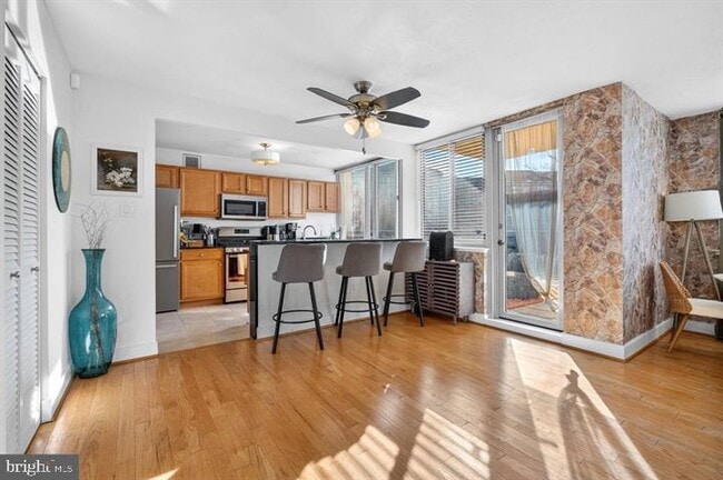 Foto del edificio - 1220 Blair Mill Rd
