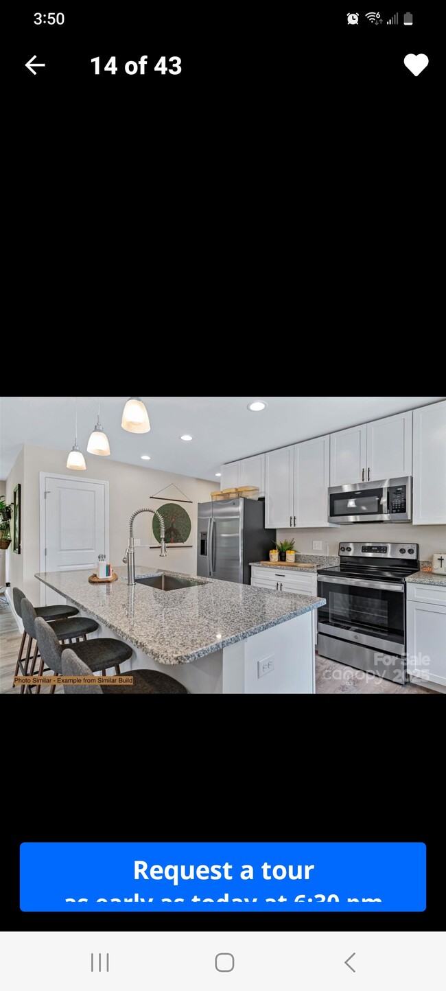 Foto del edificio - 136 Locust Grove Rd