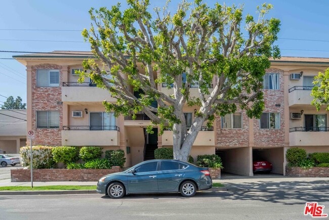 Building Photo - 11871 Idaho Ave