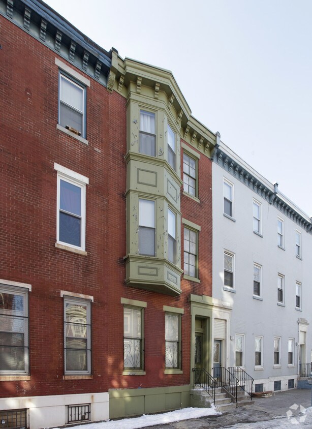Foto del edificio - 1734 Mount Vernon St