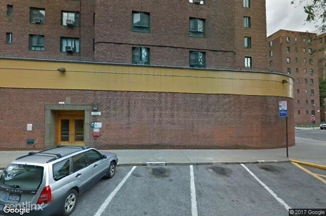 Building Photo - 1439 Wood Rd