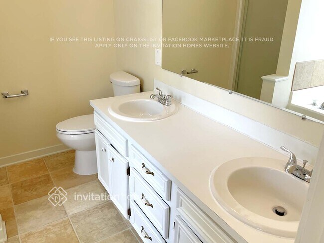 Foto del edificio - 5100 Woody Knoll Ct