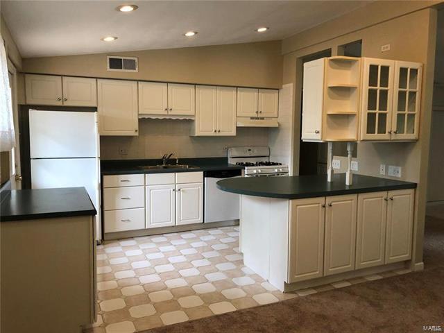 Building Photo - 1400 Fournier Dr
