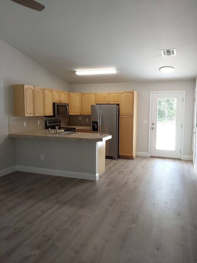 Foto del edificio - 9 Pony Express Dr