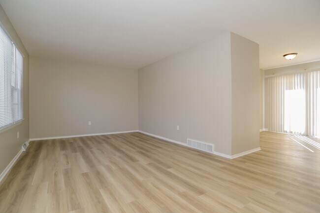 Building Photo - Adorable 3 Bedroom Ranch