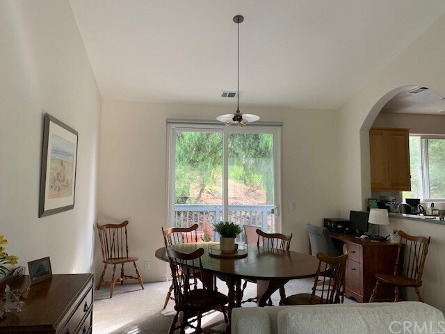 Foto del edificio - 1865 Kingfisher Ln