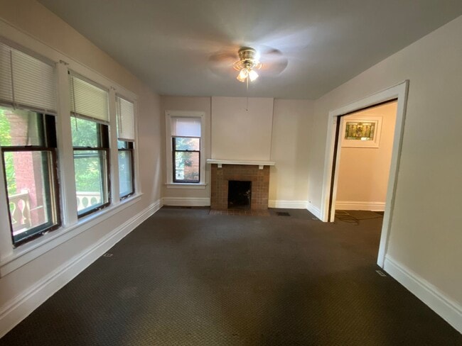 Building Photo - 56 E Oakland Ave