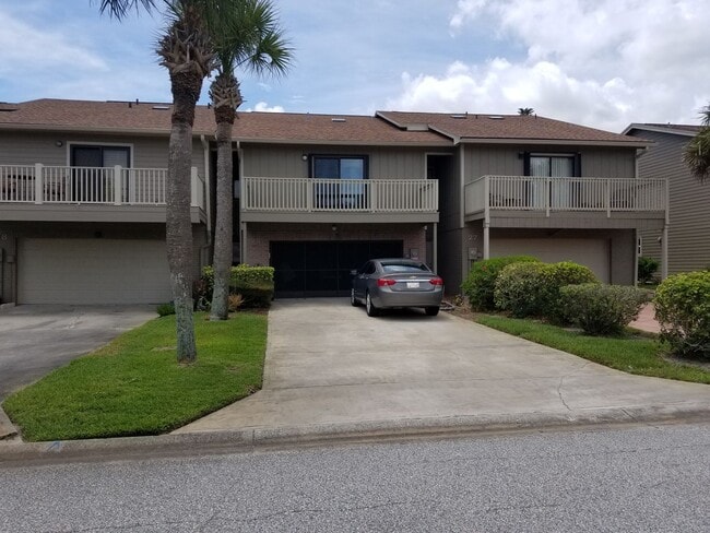 Beautiful Townhome 2 Bedroom 2.5 Bathroom - Beautiful Townhome 2 Bedroom 2.5 Bathroom