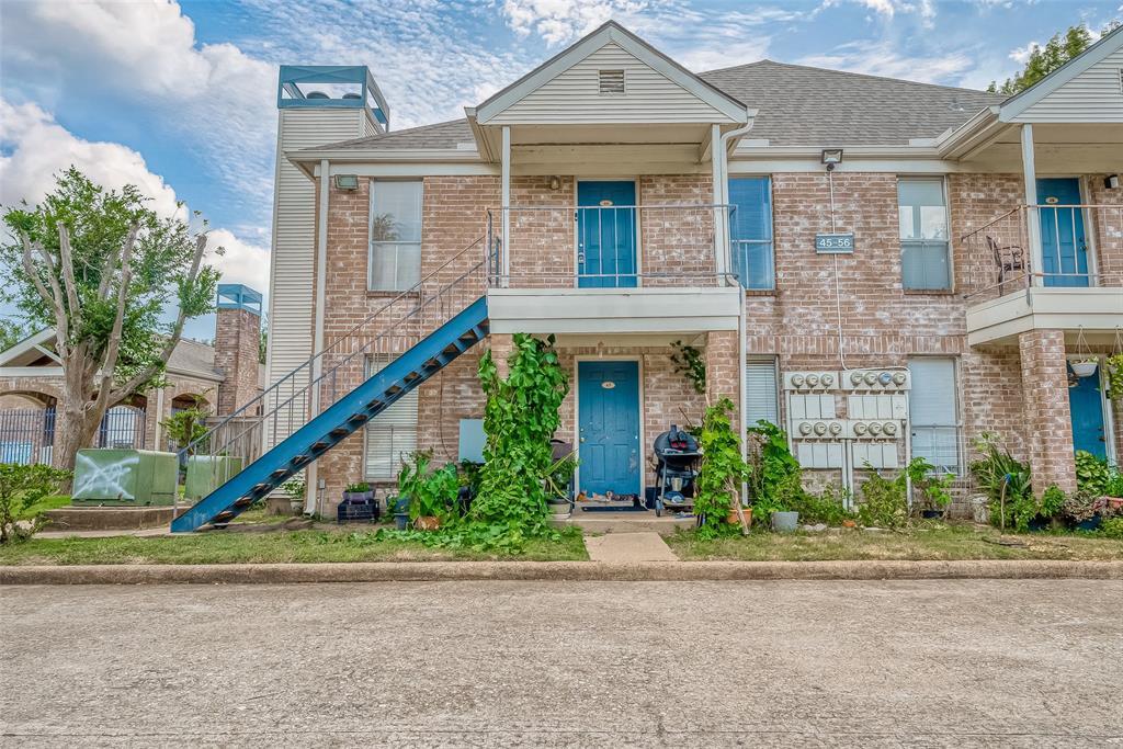 Primary Photo - 3900 Woodchase Dr