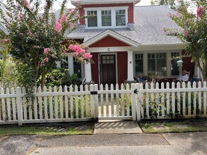 Building Photo - 304 Da Gullah Way