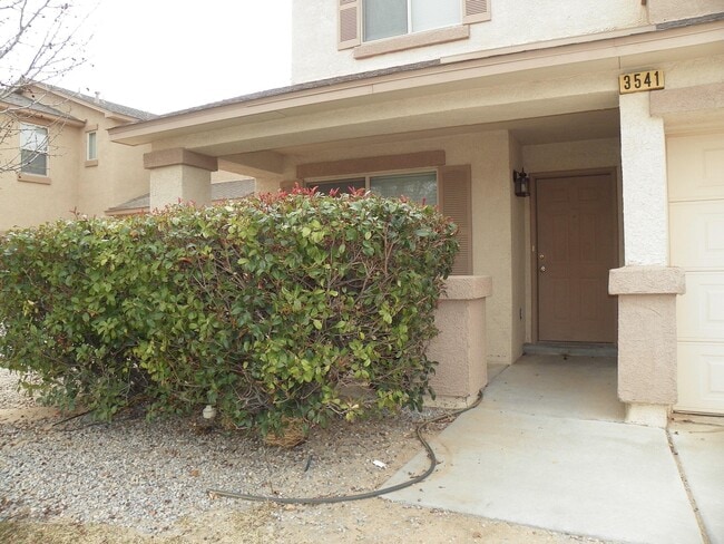 Building Photo - 3541 Red Canyon Dr NE