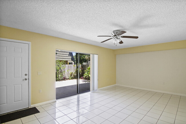 Building Photo - 3224 32nd Way